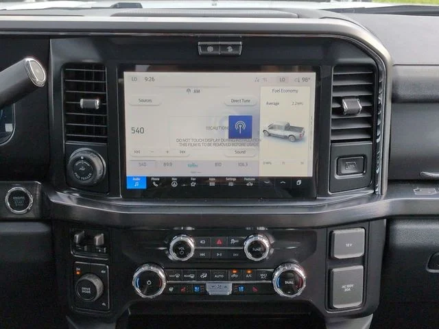 New 2026 Oxford White Ford F-450® Lariat® image 18