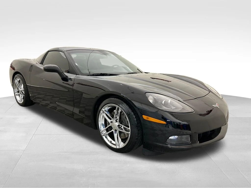 Used 2008 Black Chevrolet Base image 9