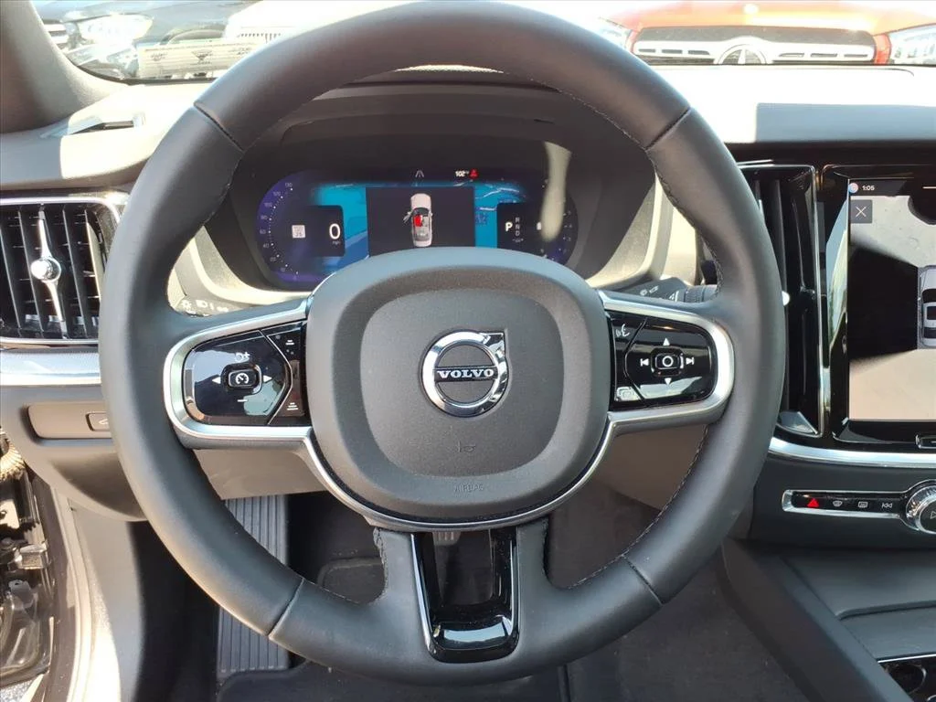Certified Used 2024 Onyx Black Volvo Plus Black Edition image 16