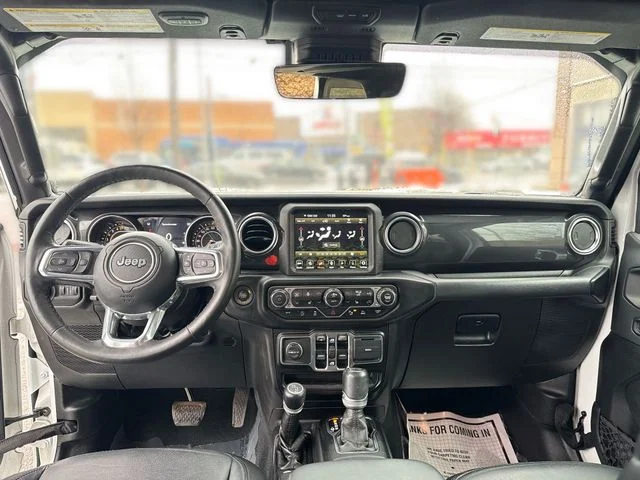 Certified Used 2022 White/off-white Jeep Unlimited Sahara Altitude image 21