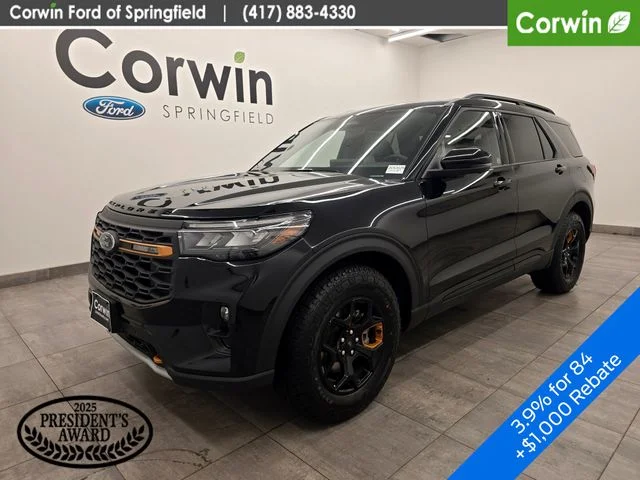 New 2026 Agate Black Metallic Ford Tremor® image 1