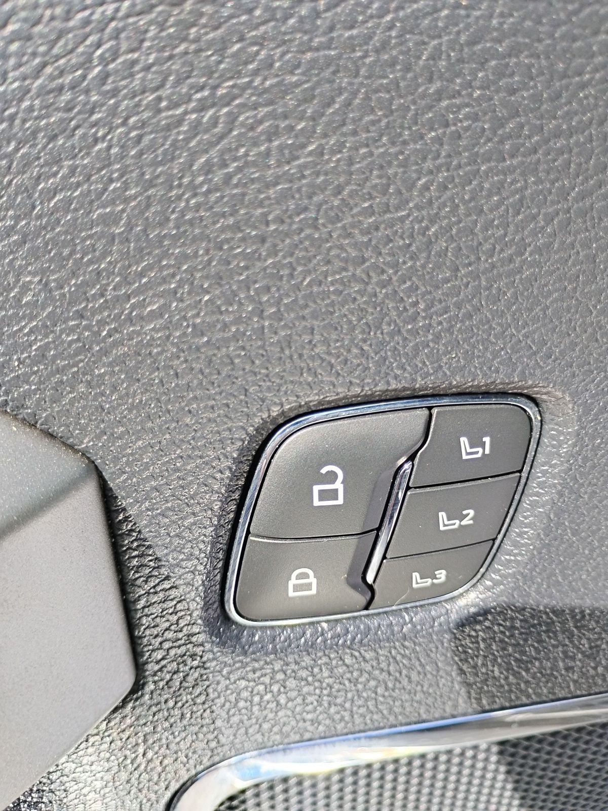 Certified Used 2022 Gray Ford Lariat image 11