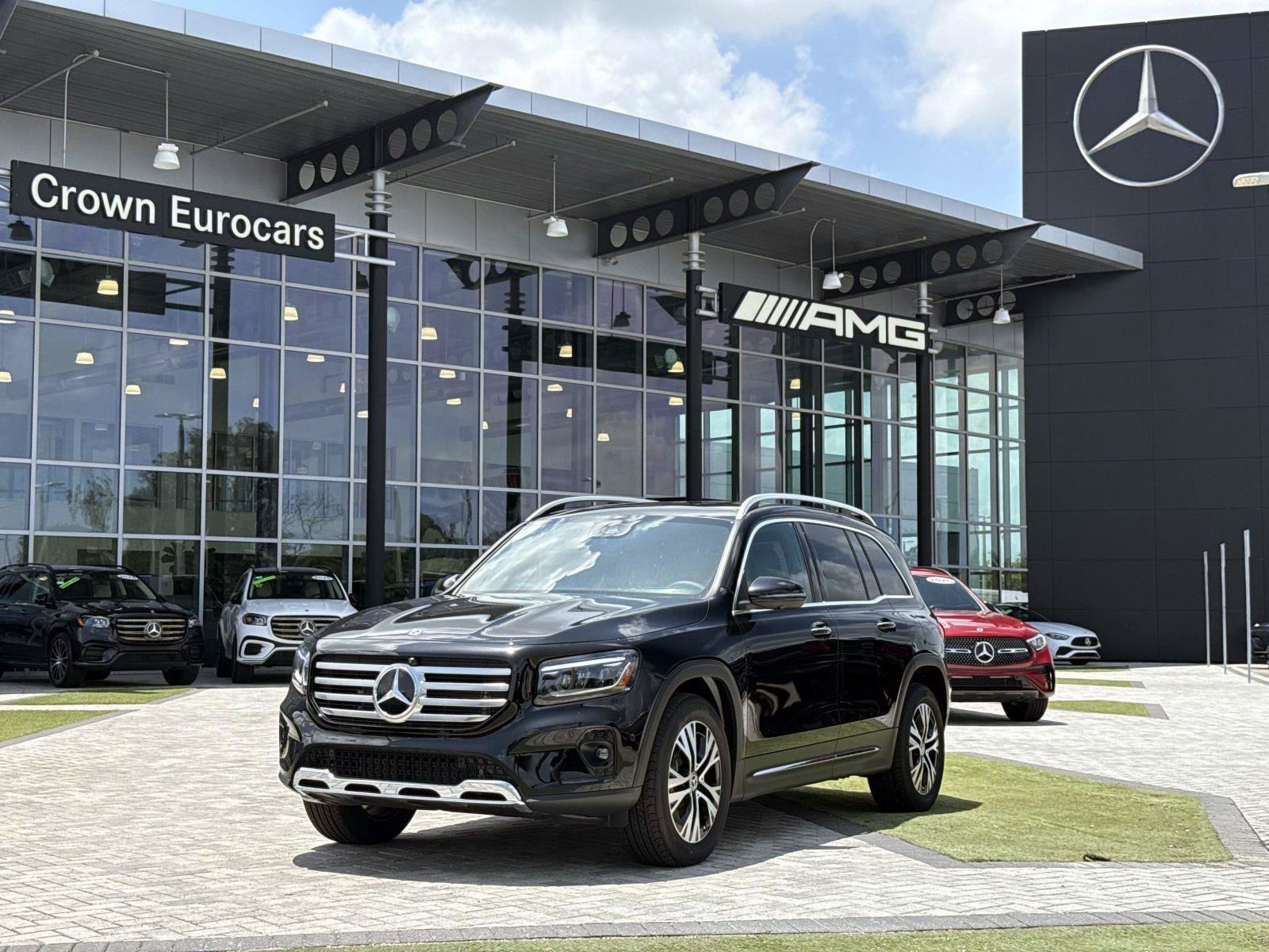 New 2026 Black Mercedes-Benz 250 SUV image 1