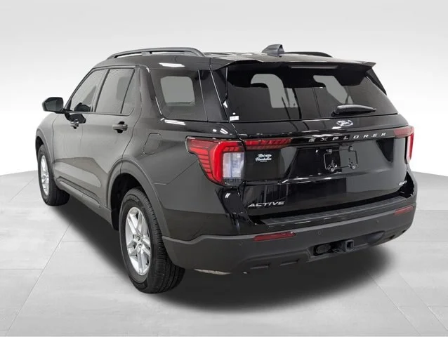 New 2026 Agate Black Metallic Ford Active image 56