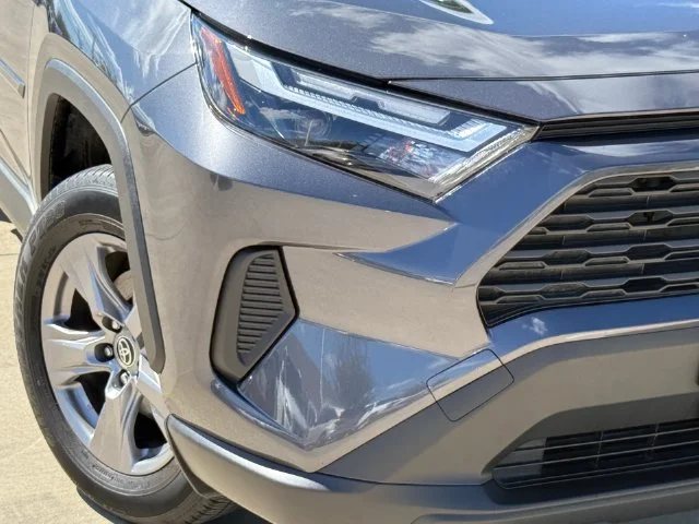 Certified Used 2025 MAGNETIC GRAY MET. Toyota XLE image 7