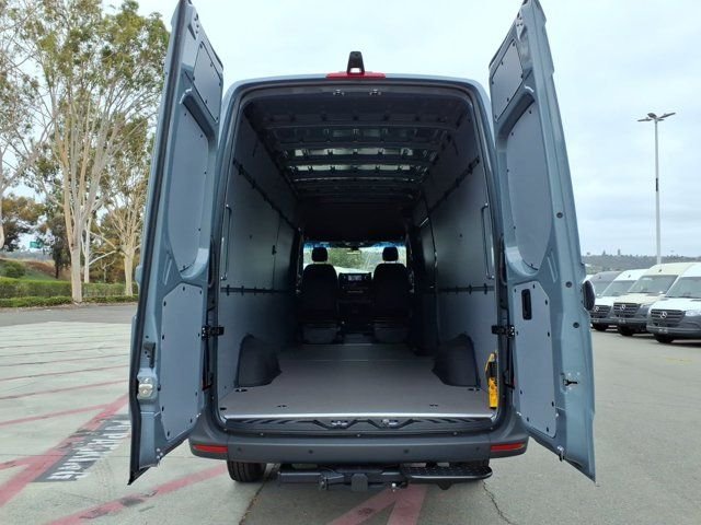 New 2026 Gray Mercedes-Benz Cargo 170 WB image 21