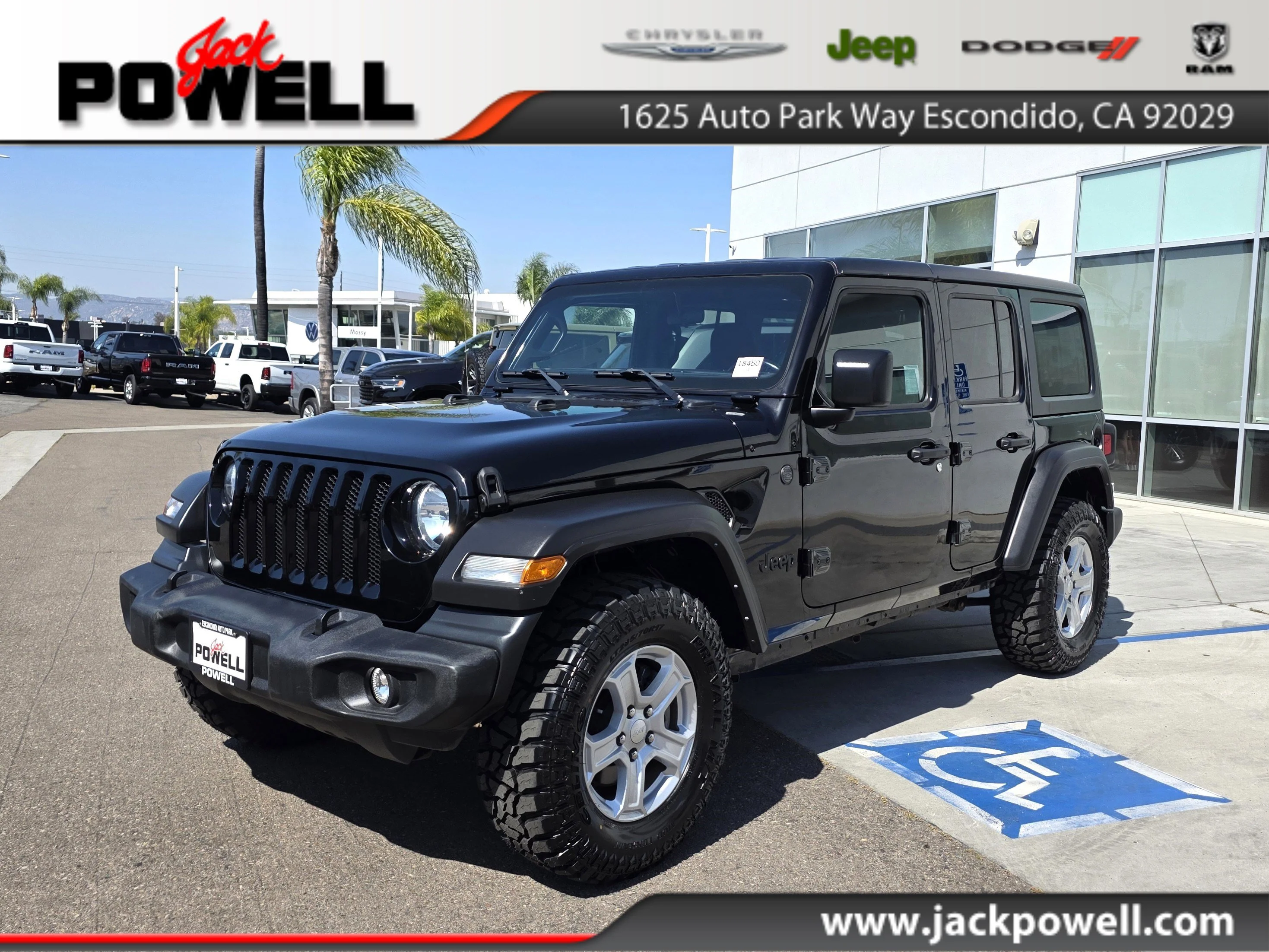 2023 Jeep Wrangler Sport S's photo