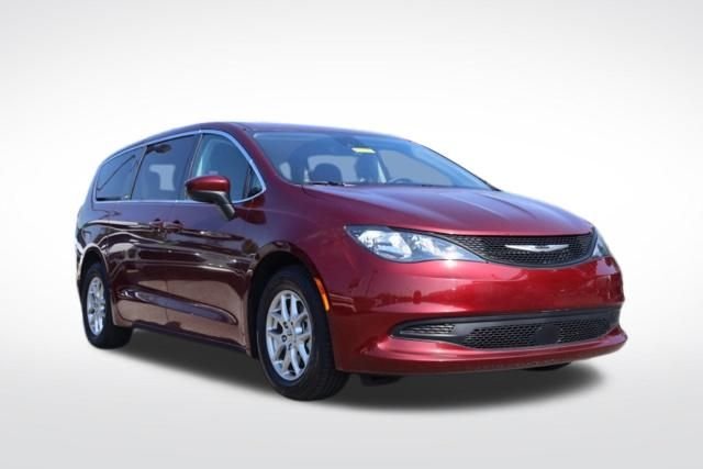 2023 Chrysler Voyager LX
