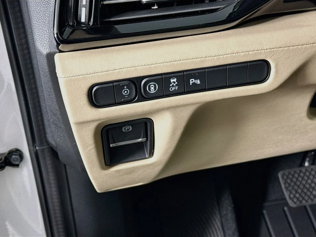 New 2026 Platinum White Pearl Acura Technology Package image 11
