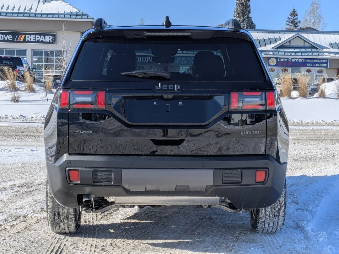 New 2026 Black Jeep Limited - - 4x4 - 1.6L Hybrid - Tech Group - Navigation - 9 Speakers - Hands-free Liftgate & More! image 7