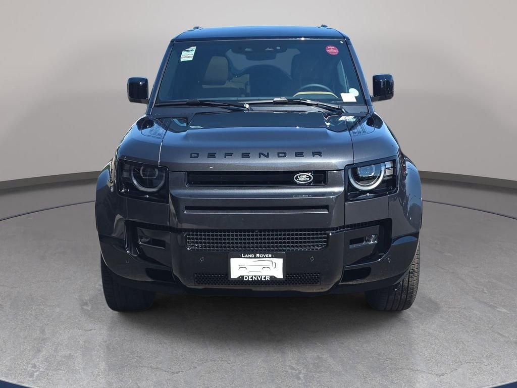 New 2026 Carpathian Grey Land Rover X-Dynamic SE image 2