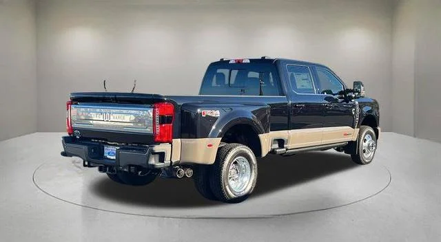 New 2026 Agate Black Metallic Ford F-350® King Ranch® image 25