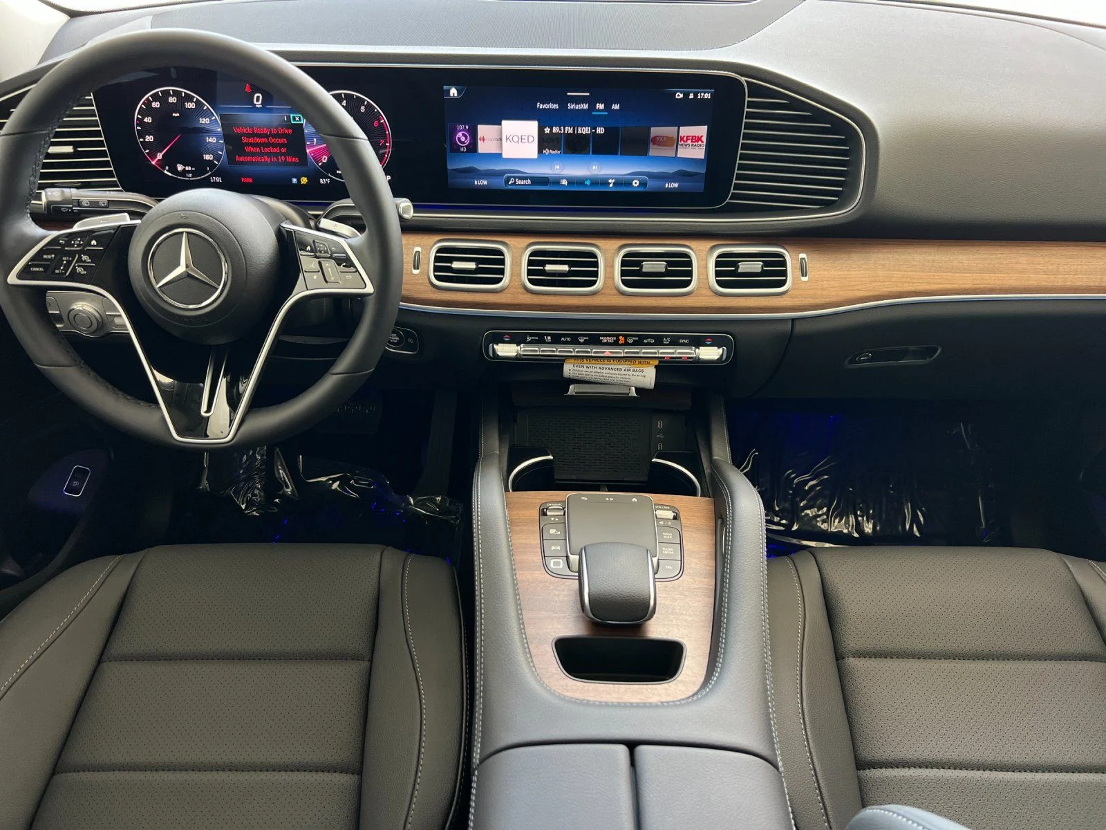 New 2026 White Mercedes-Benz GLE 450 image 3