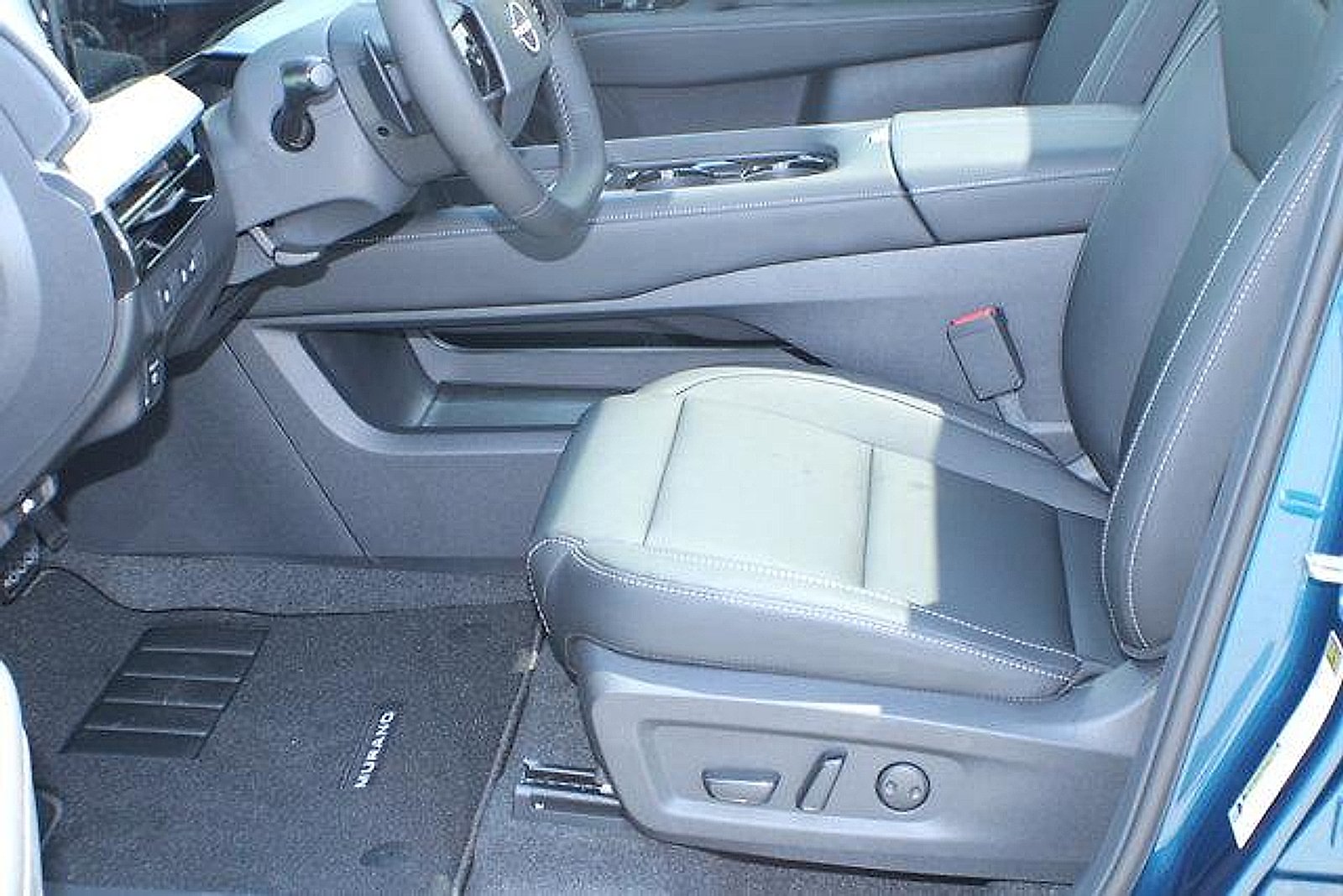 2025 Nissan Murano SL - Photo 13