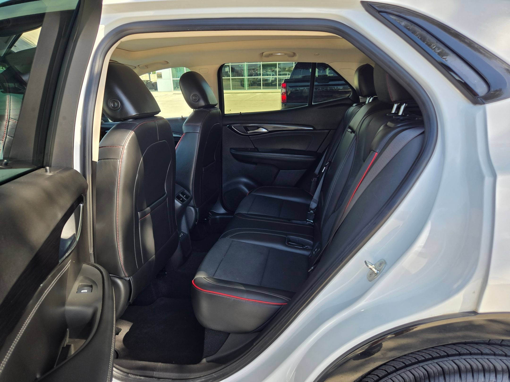 2022 Buick Envision Essence - Photo 22