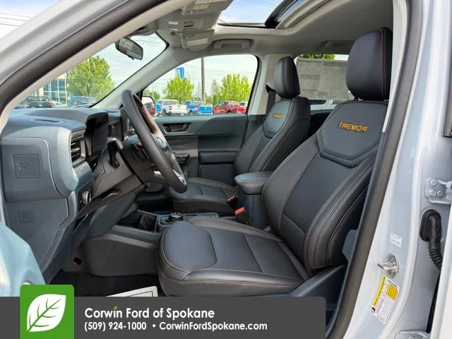 New 2026 Space White Metallic Ford Tremor image 2
