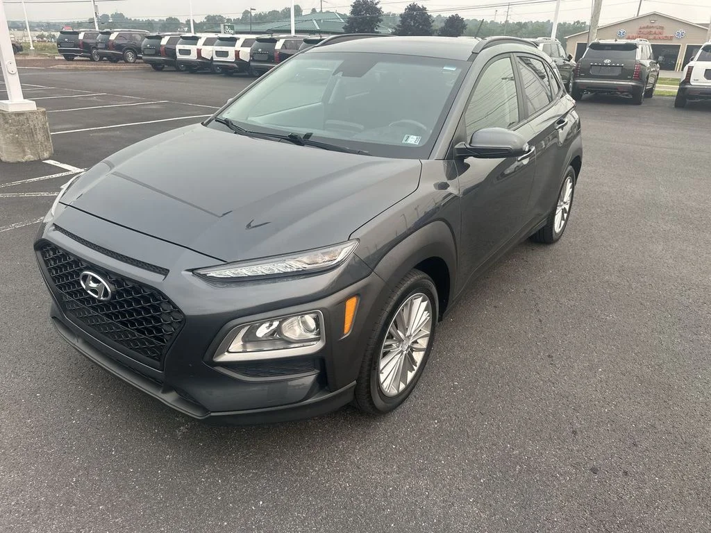 Used 2020 Gray Hyundai SEL image 4