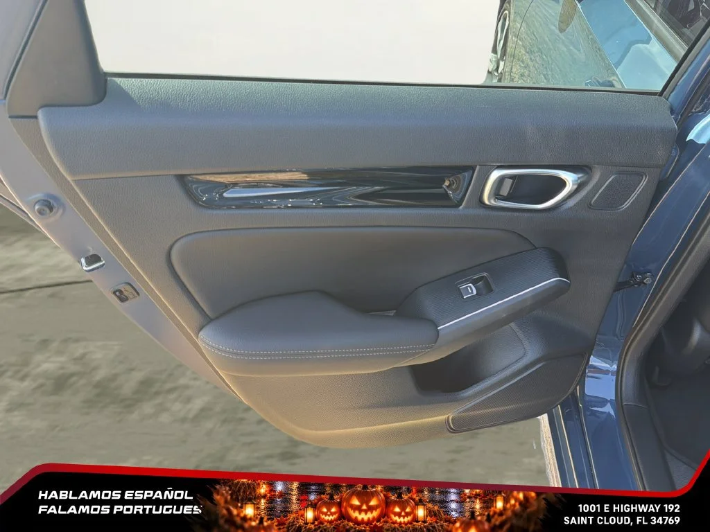 2025 Honda Civic Sport Touring - Photo 22