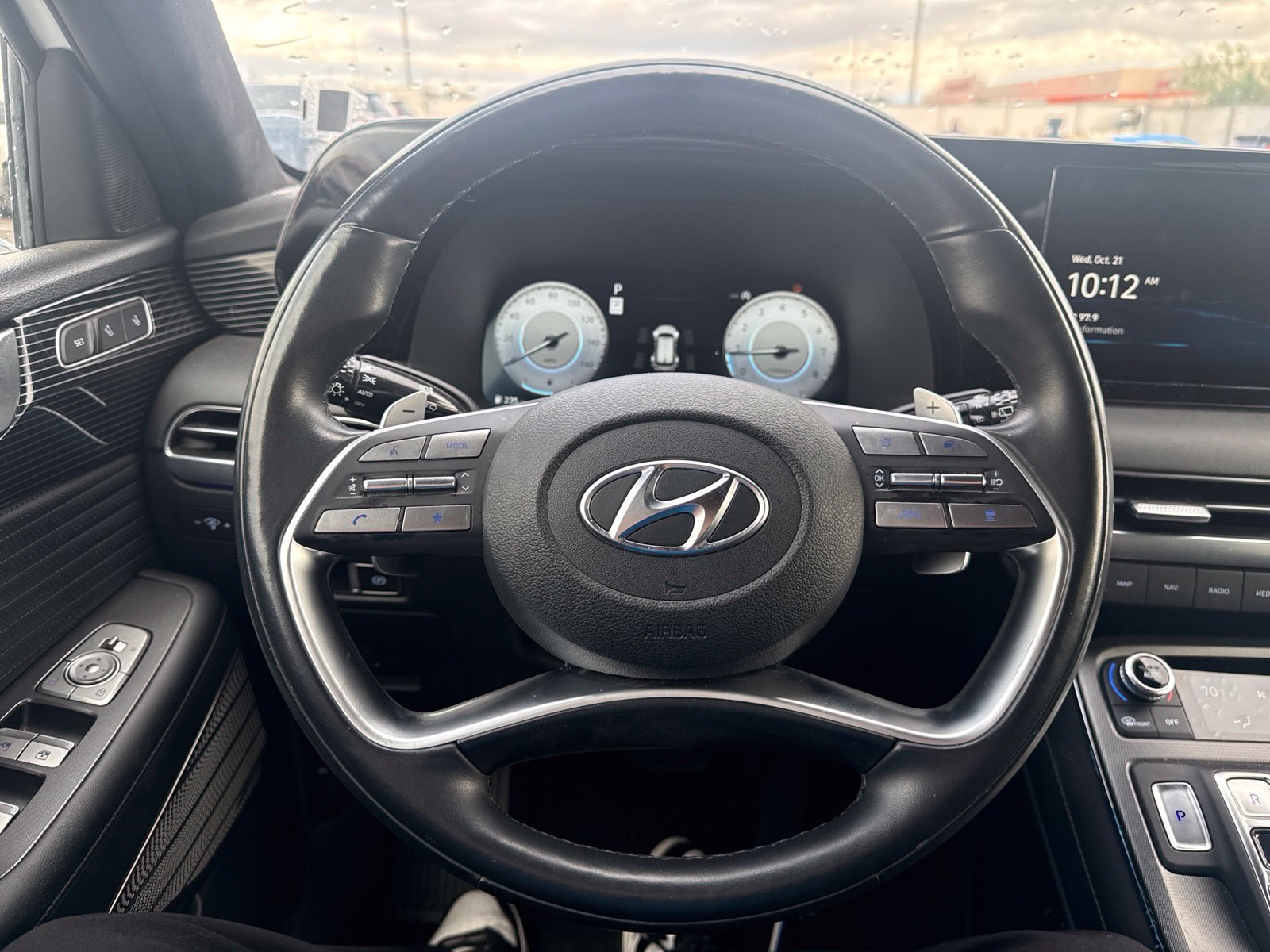 Used 2024 White Hyundai Calligraphy Night Edition image 17