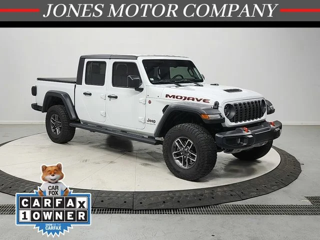 2024 Jeep Gladiator Mojave's photo