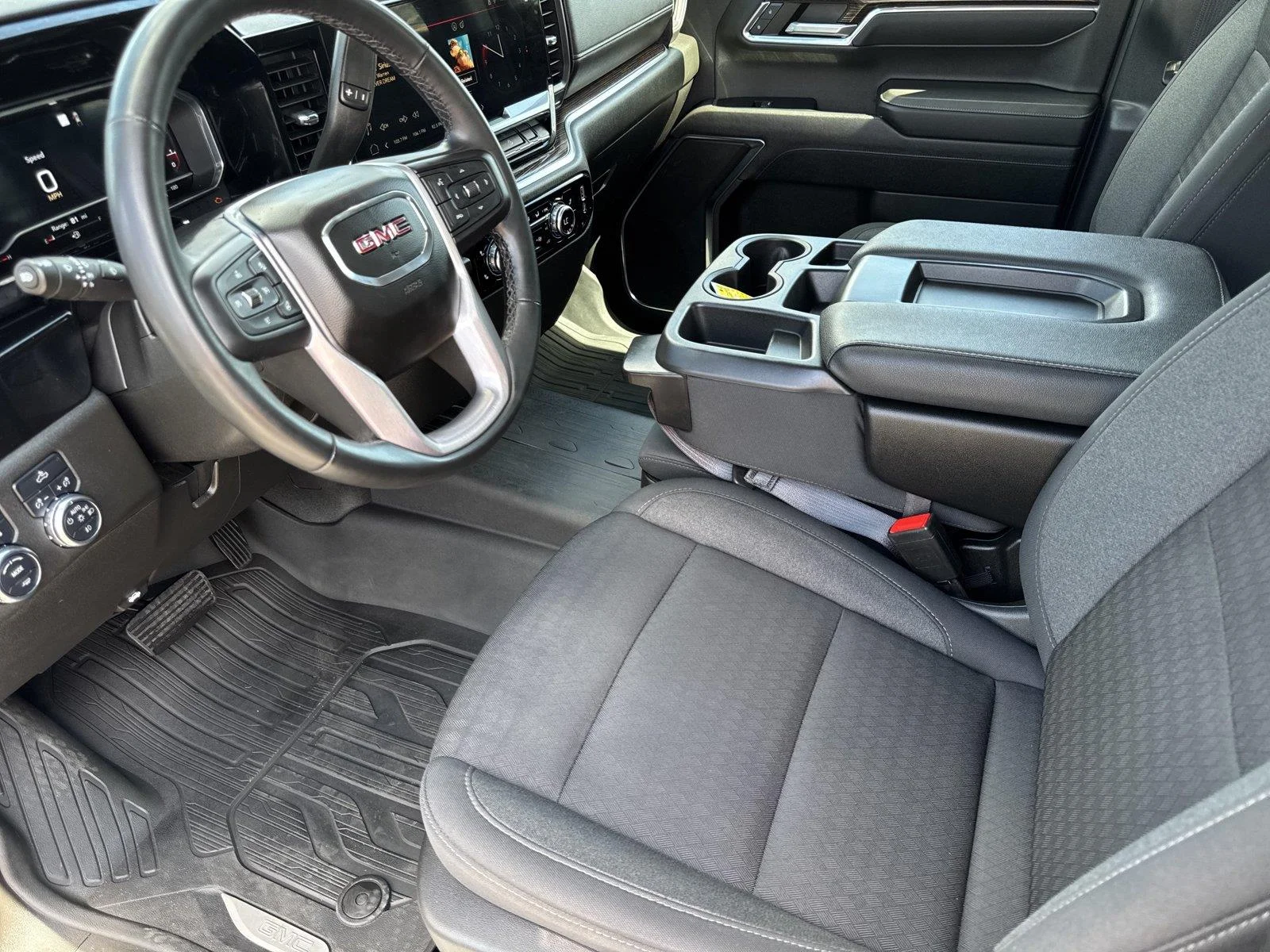 Used 2023 TITANIUM RUSH METALLIC GMC Elevation image 10