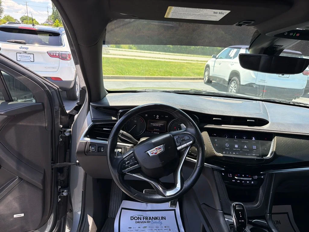 Used 2020 Gray Cadillac Sport image 13