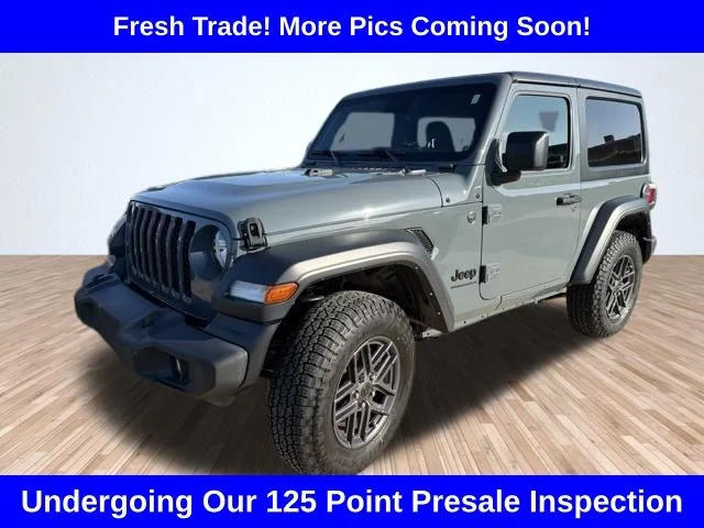 2024 Jeep Wrangler Sport S's photo