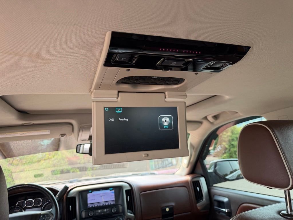 Used 2016 Black Chevrolet High Country image 34