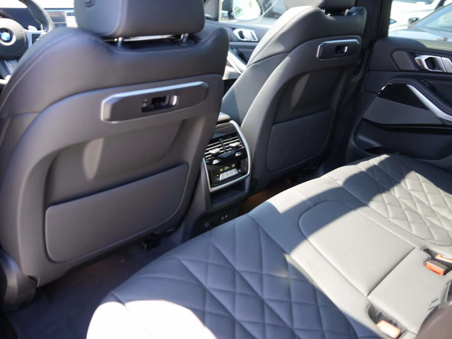 New 2026 Brooklyn Grey Metallic BMW xDrive40i image 10