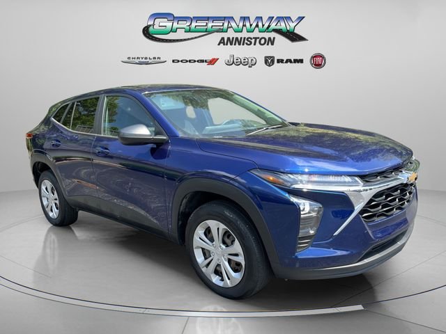 2024 Chevrolet Trax LS's photo