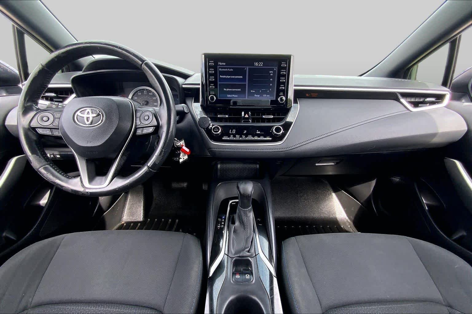 Used 2020 Celestite Toyota SE image 15