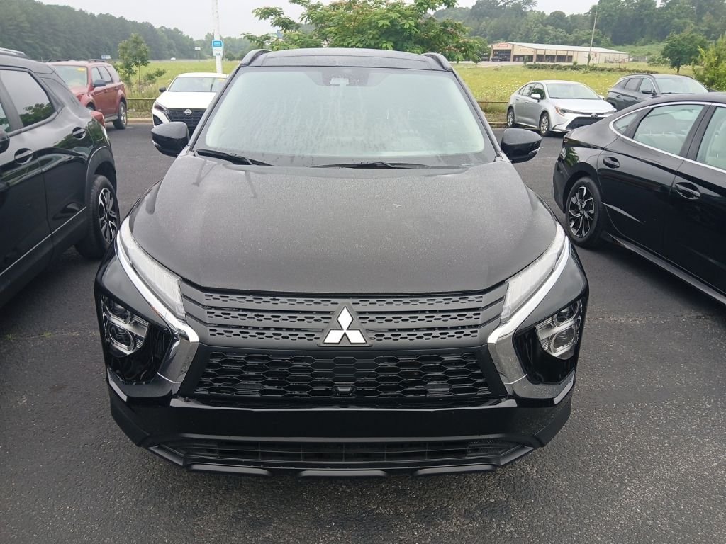 2025 Mitsubishi Eclipse Cross SE S-AWC's photo
