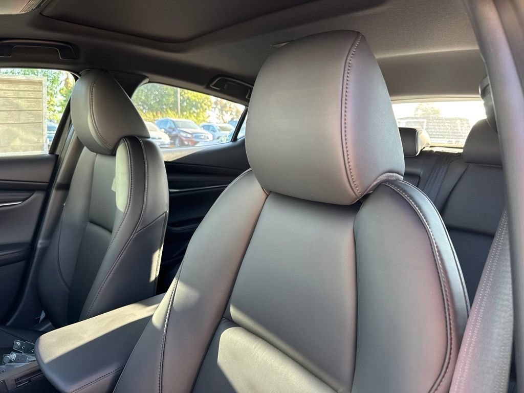 New 2026 Jet Black Mica Mazda 2.5 S Preferred image 17