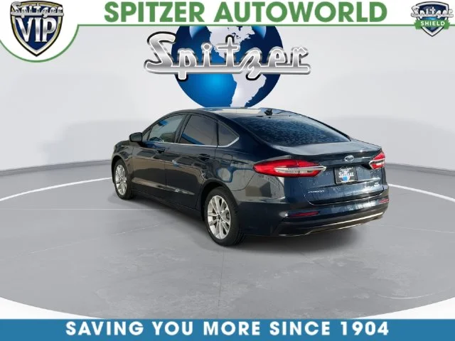 Used 2020 Blue Ford SE image 12