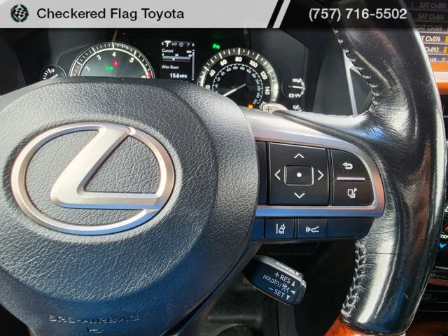 Used 2018 Nebula Gray Pearl Lexus 570 image 28