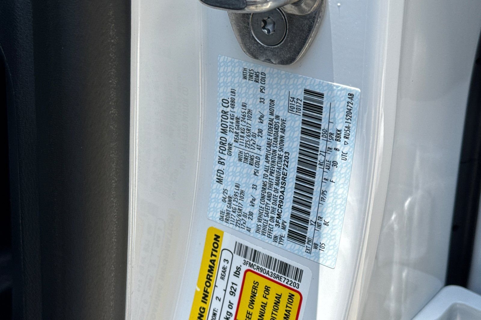 Used 2025 White Ford Badlands image 37