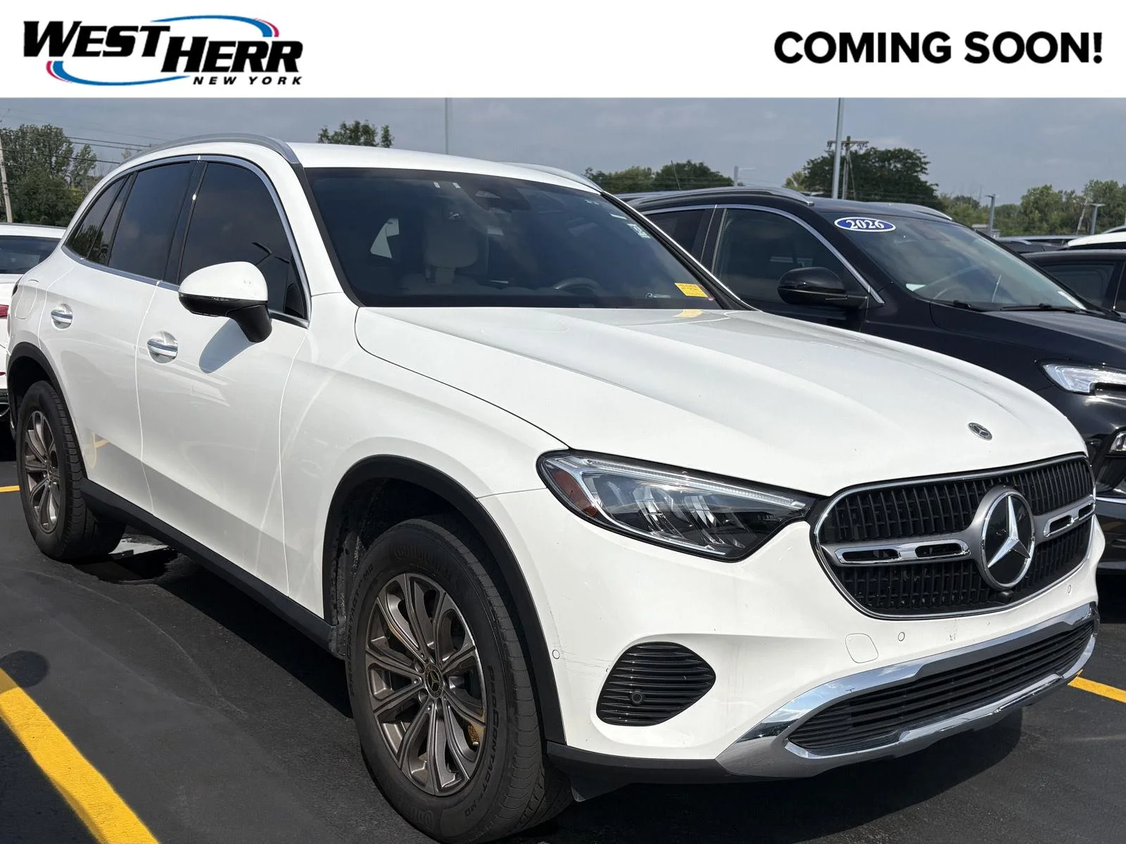 Used 2023 Polar White Mercedes-Benz GLC 300 image 1