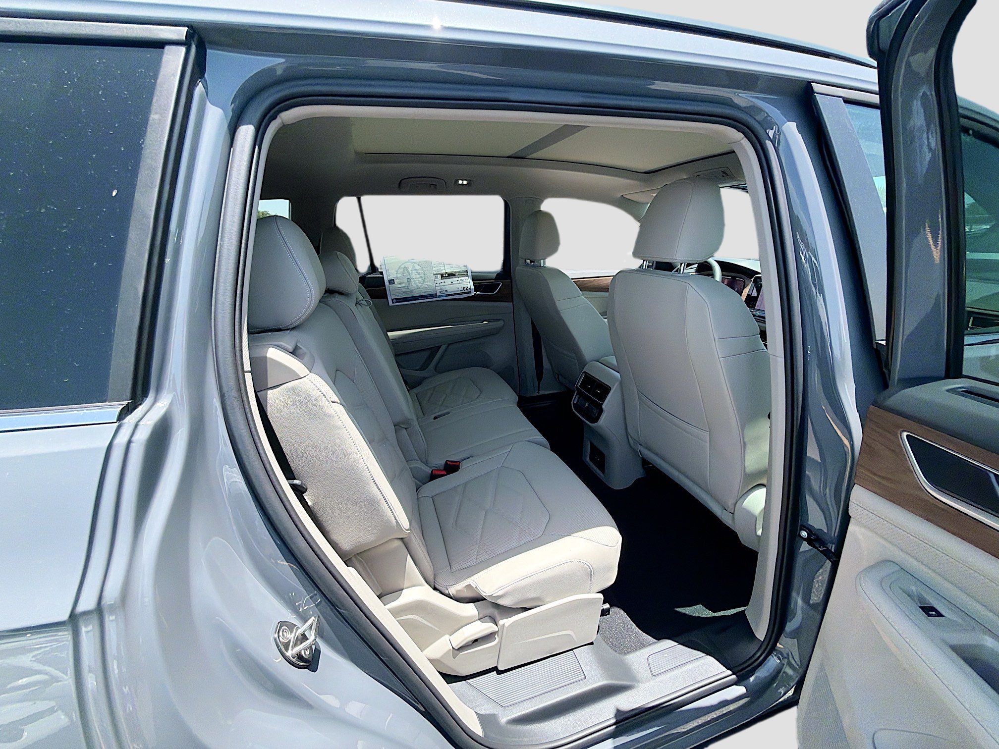 New 2026 Gray Volkswagen 2.0T SE w/Technology image 22