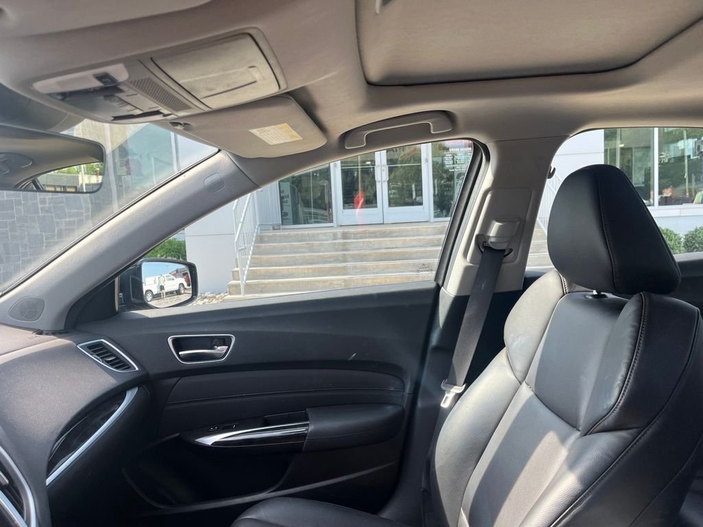 Used 2020 Black Acura 2.4L image 11