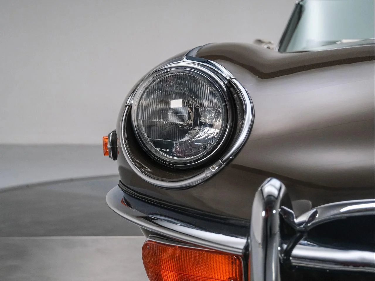 Used 1971  Jaguar Series II image 17