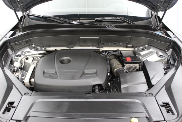 Used 2019 Osmium Gray Metallic Volvo T6 Momentum image 29