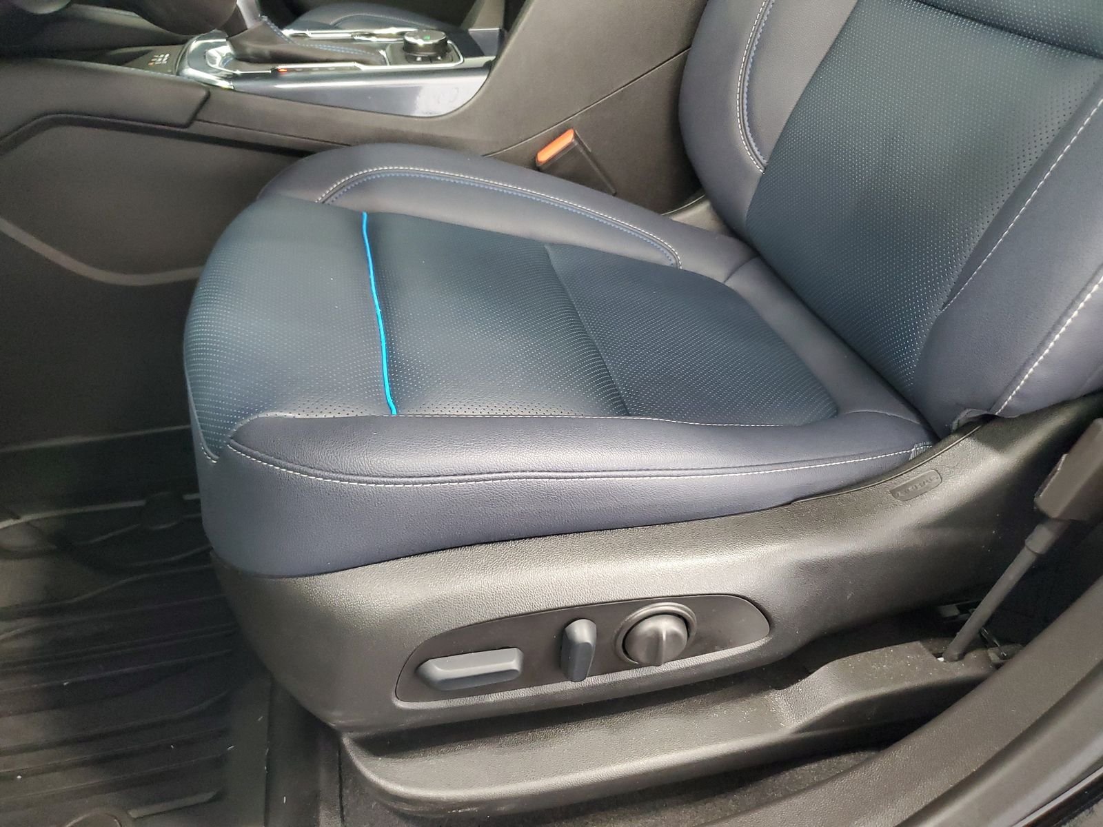 Used 2025 Black Chevrolet RS image 15