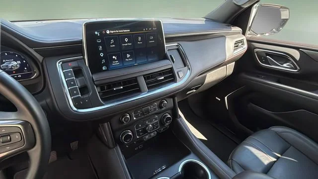 Used 2024 Summit White Chevrolet RST image 25