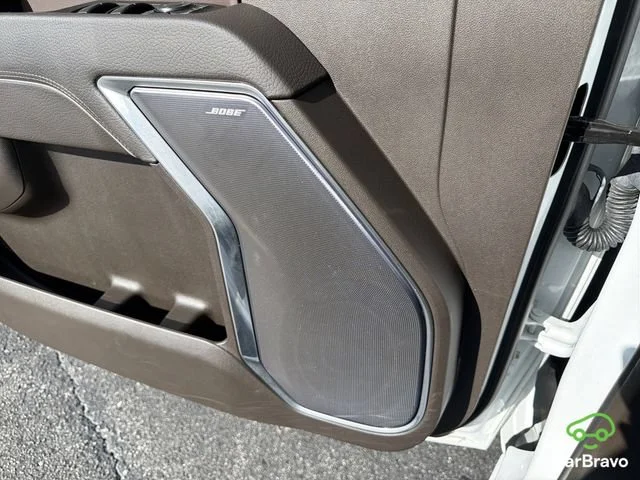 Certified Used 2025 Summit White GMC Denali image 20