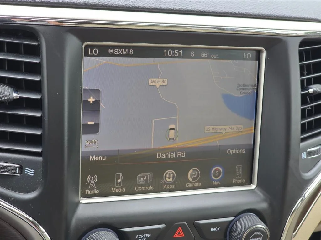 Used 2017 Gray Jeep Limited image 4