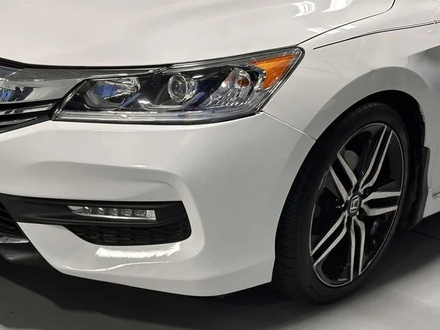 Certified Used 2017 White Orchid Pearl Honda Sport Special Edition image 10