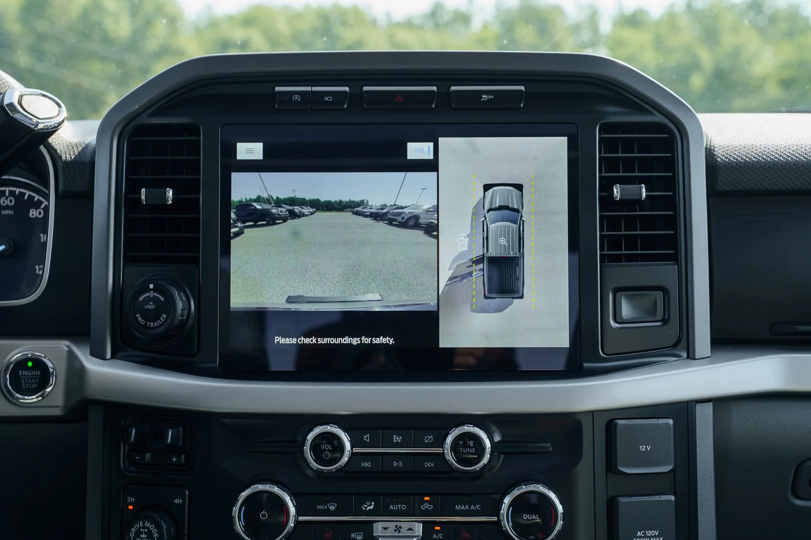 Used 2023 Blue Ford XLT image 33