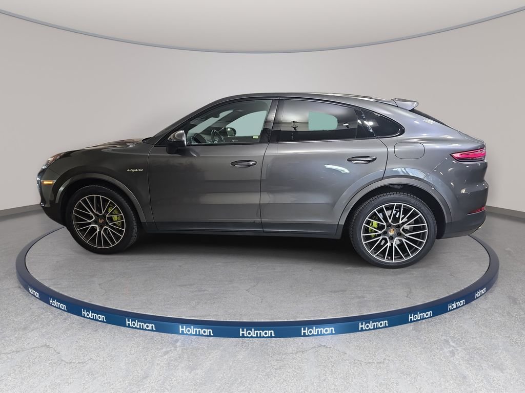 Used 2020 Gray Porsche Base image 9