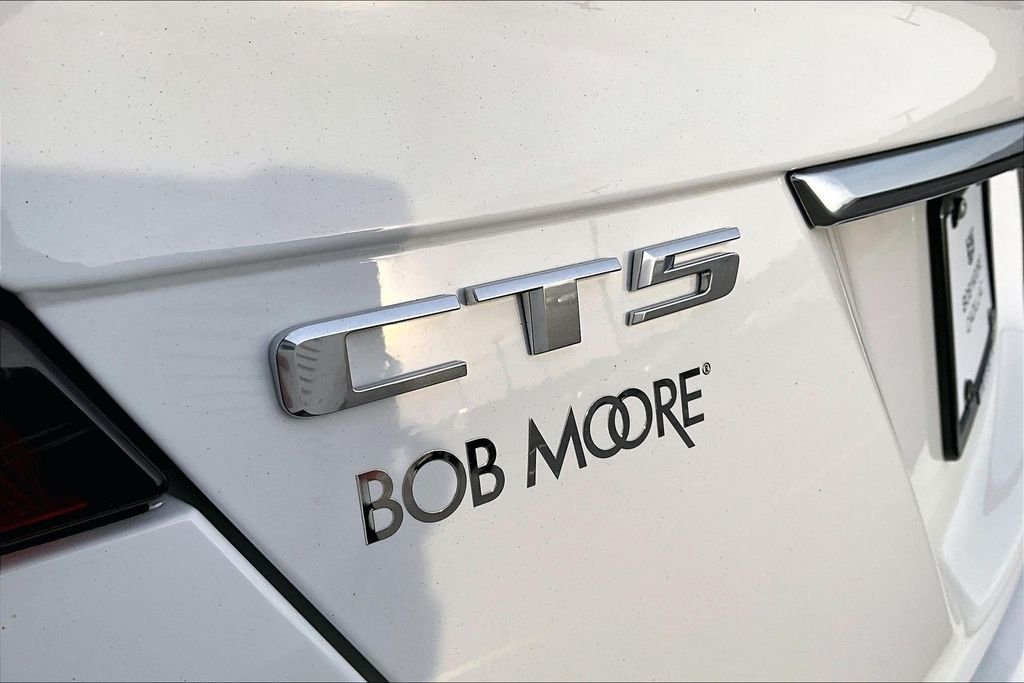 Used 2024 White Cadillac Luxury image 33
