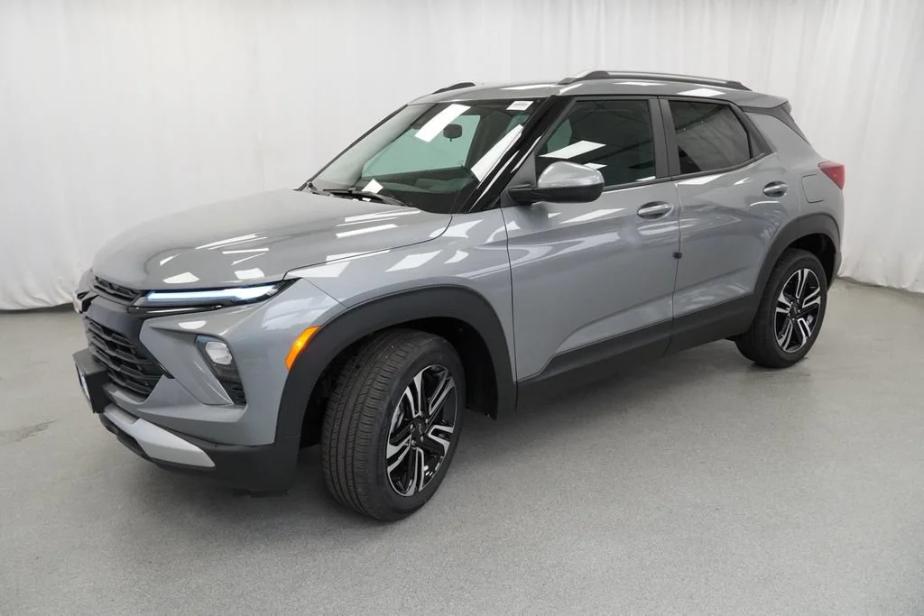 New 2026 Sterling Gray Metallic Chevrolet LT image 3